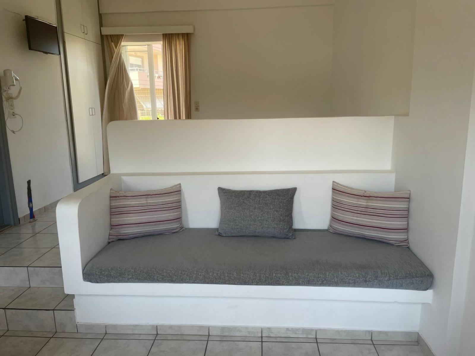 Yannis Apartments Amoudara  Bagian luar foto
